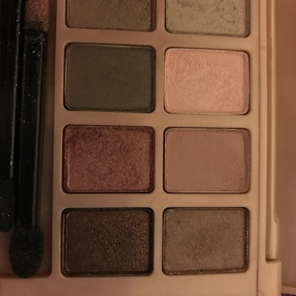 Maybelline Blushed Nudes palette